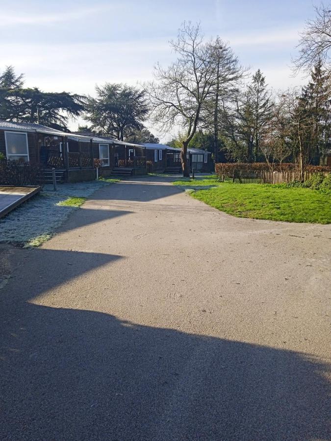 Camping Onlycamp Du Moulin Клисон Екстериор снимка