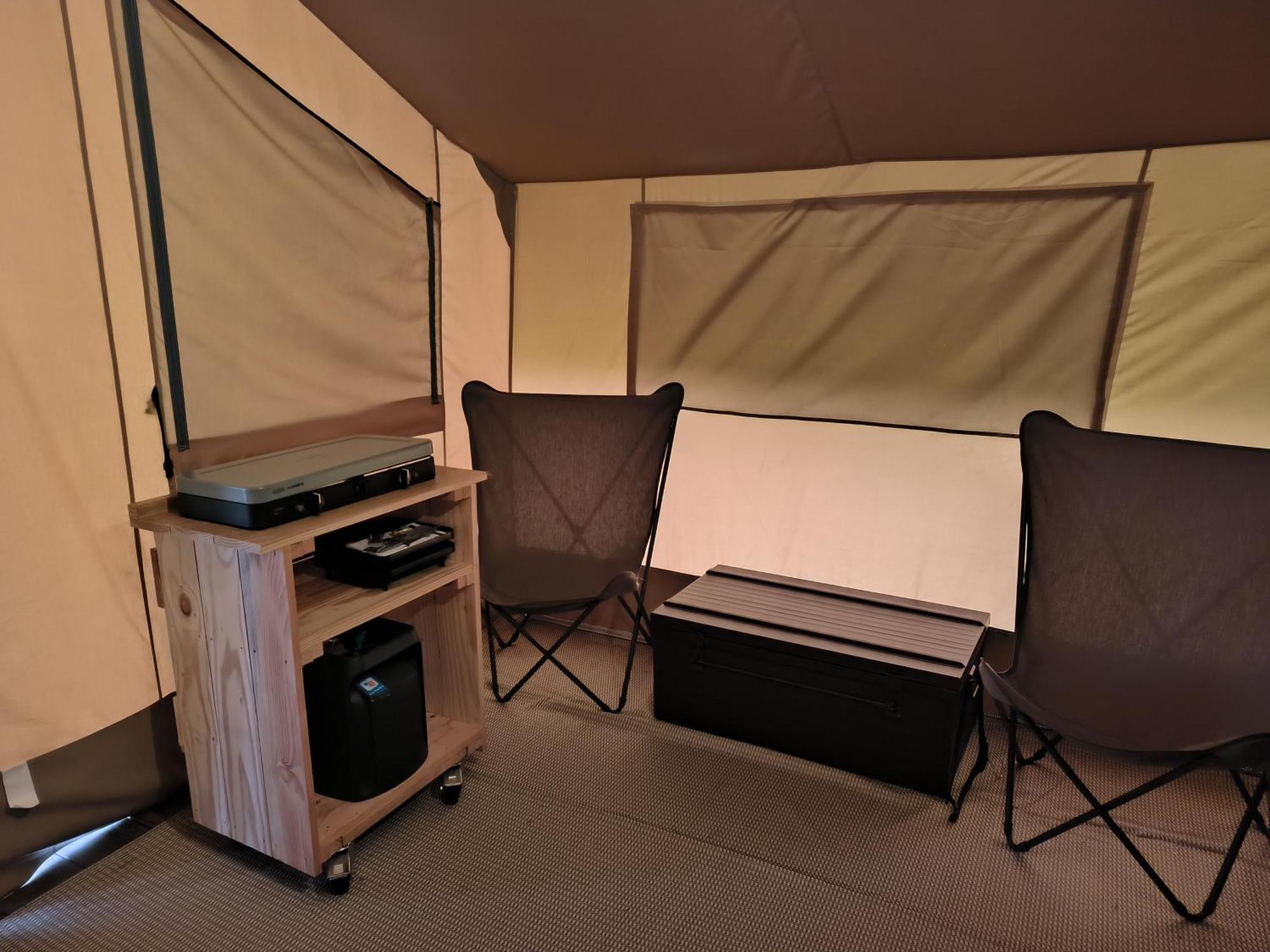 Camping Onlycamp Du Moulin Клисон Екстериор снимка