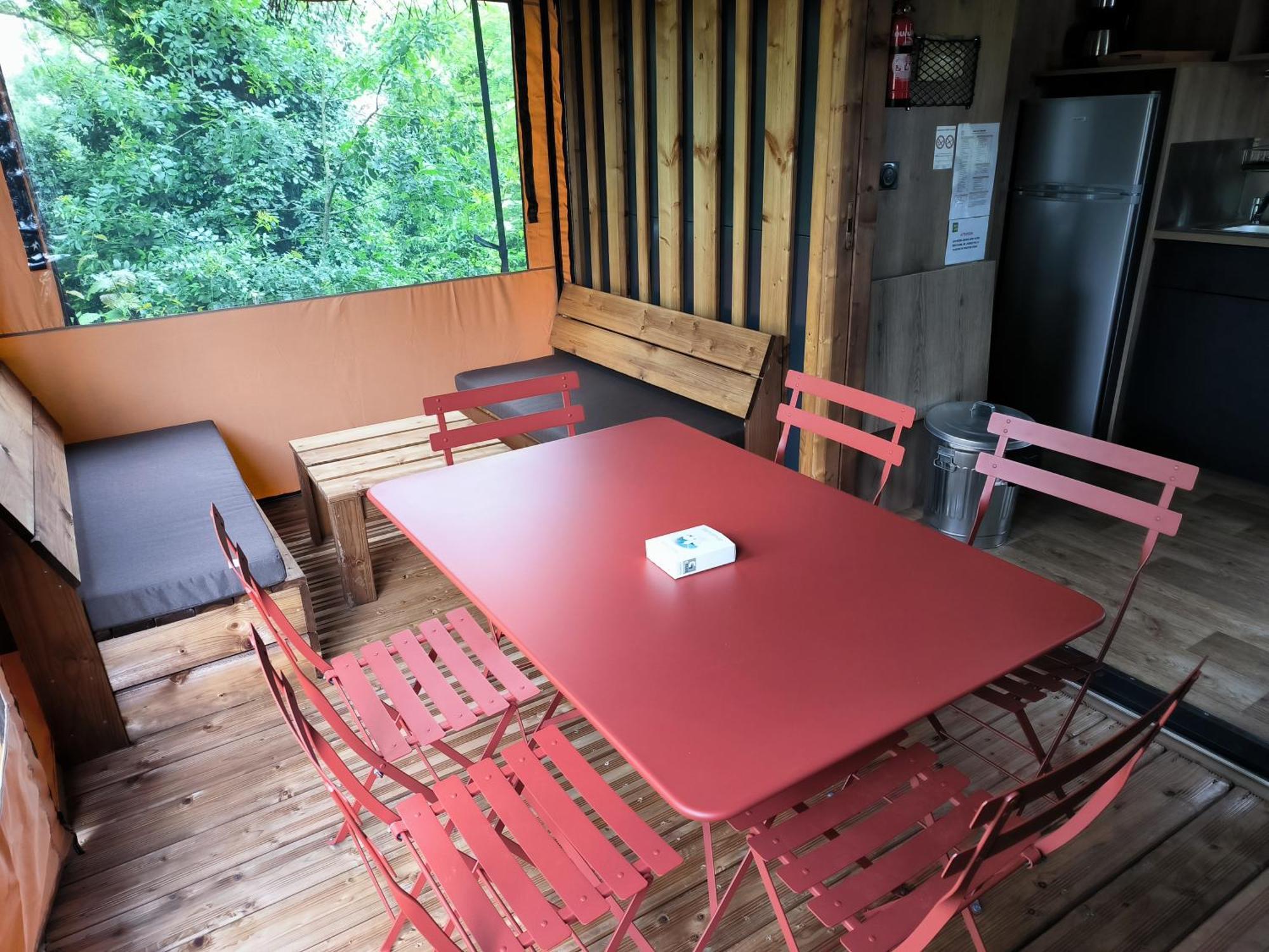 Camping Onlycamp Du Moulin Клисон Екстериор снимка